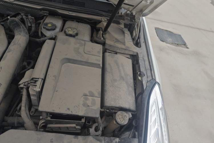 Used Cadillac XTS 2017 28T Tech Edition Engine Bay Left
