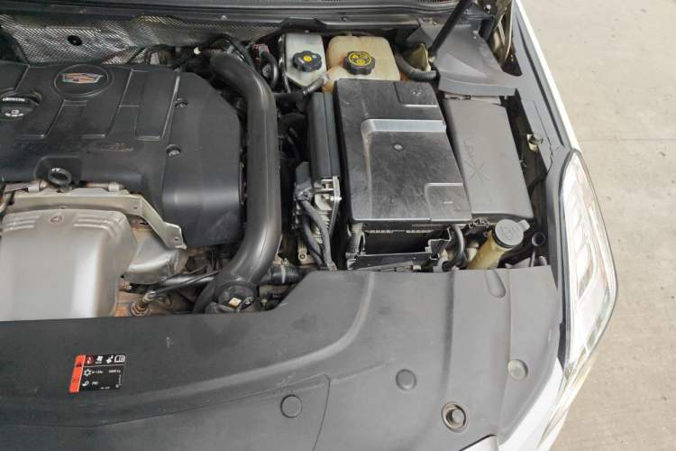 Used Cadillac XTS 2017 28T Tech Edition Engine Bay Left