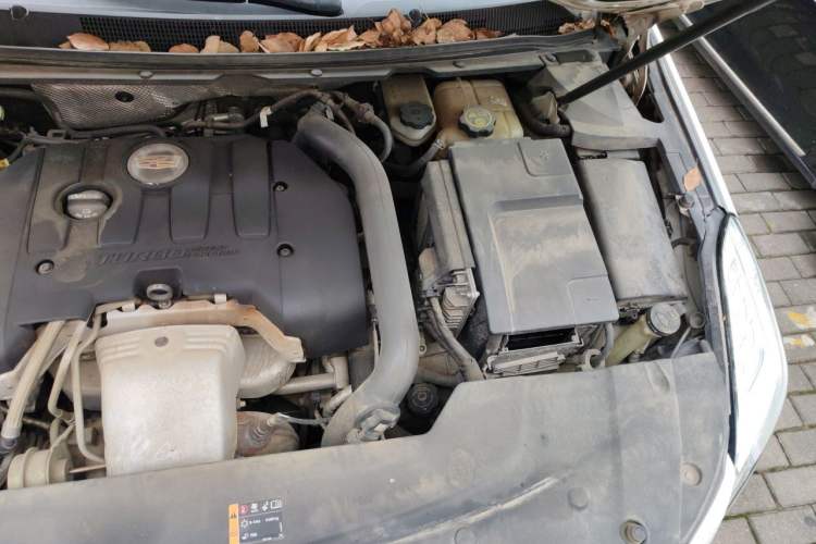 Used Cadillac XTS 2017 28T Elite Model Engine Bay Left