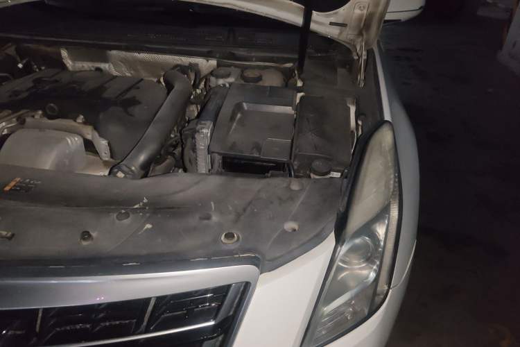 Used Cadillac XTS 2017 28T Elite Model Engine Bay Left