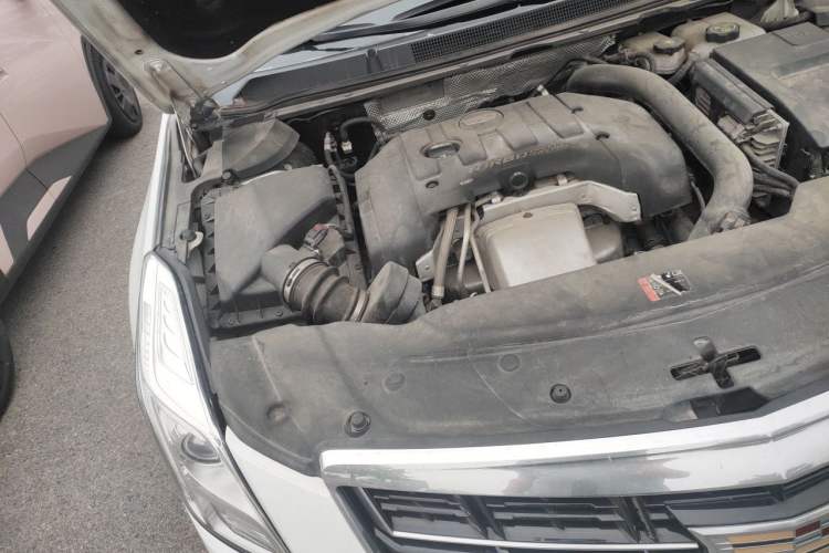 Used Cadillac XTS 2017 28T Tech Edition Engine Bay Right