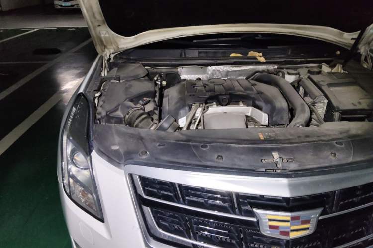Used Cadillac XTS 2017 28T Tech Edition Engine Bay Right