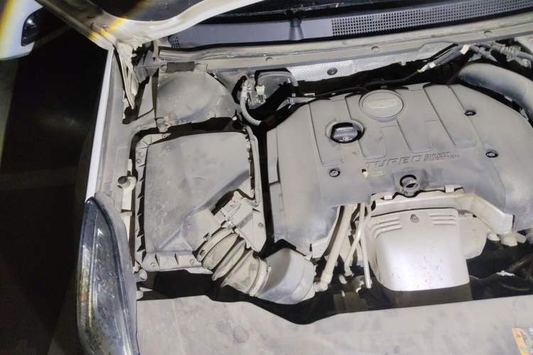 Used Cadillac XTS 2017 28T Tech Edition Engine Bay Right