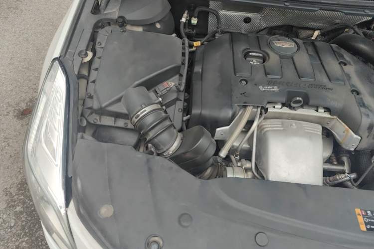 Used Cadillac XTS 2017 28T Tech Edition Engine Bay Right