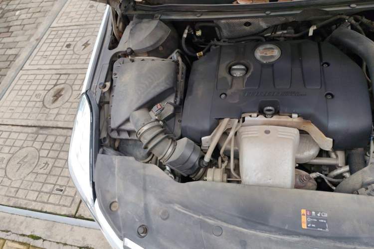 Used Cadillac XTS 2017 28T Elite Model Engine Bay Right