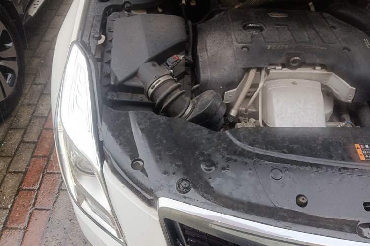 Used Cadillac XTS 2017 28T Tech Edition Engine Bay Right