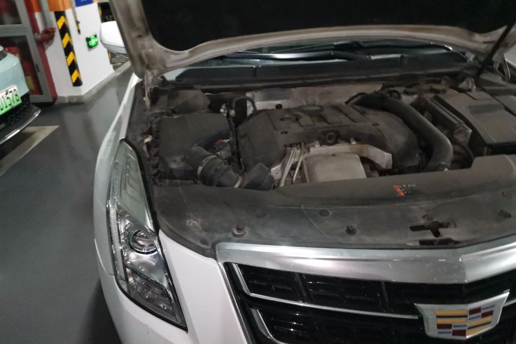 Used Cadillac XTS 2017 28T Elite Model Engine Bay Right