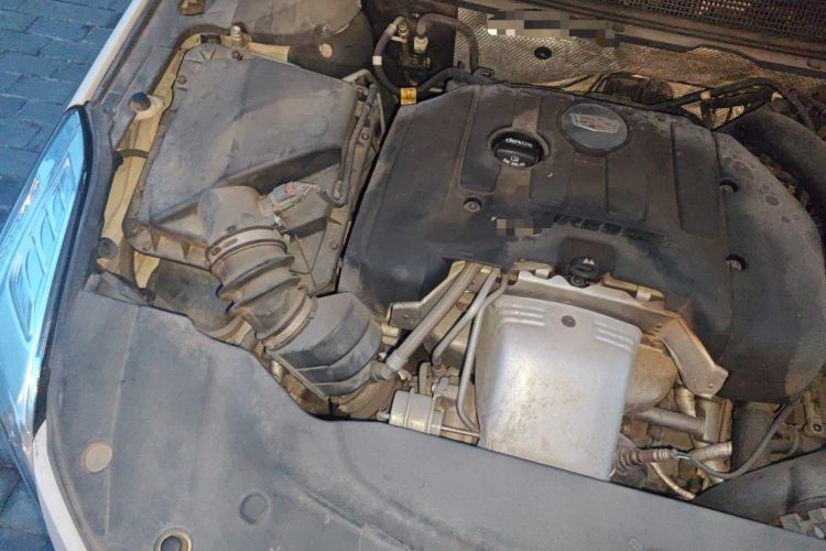 Used Cadillac XTS 2017 28T Tech Edition Engine Bay Right