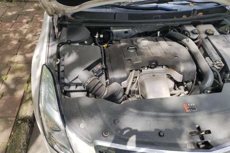 Used Cadillac XTS 2017 28T Tech Edition Engine Bay Right