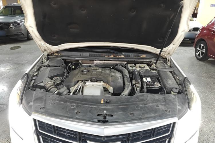 Used Cadillac XTS 2017 28T Tech Edition Engine Bay