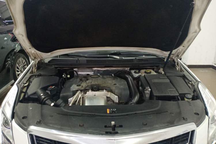 Used Cadillac XTS 2017 28T Tech Edition Engine Bay
