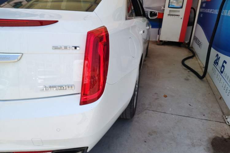 Used Cadillac XTS 2017 28T Elite Model Exterior 3