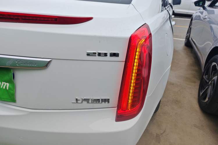 Used Cadillac XTS 2017 28T Elite Model Exterior 3