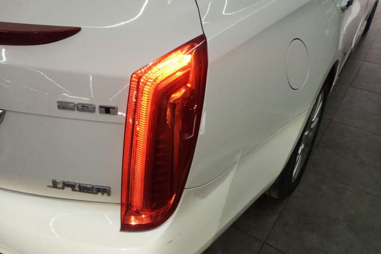 Used Cadillac XTS 2017 28T Tech Edition Exterior 3