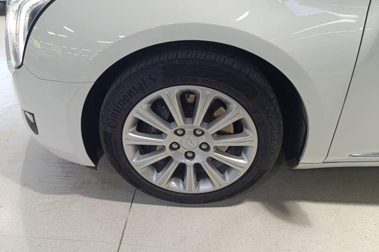 Used Cadillac XTS 2017 28T Tech Edition Exterior 4
