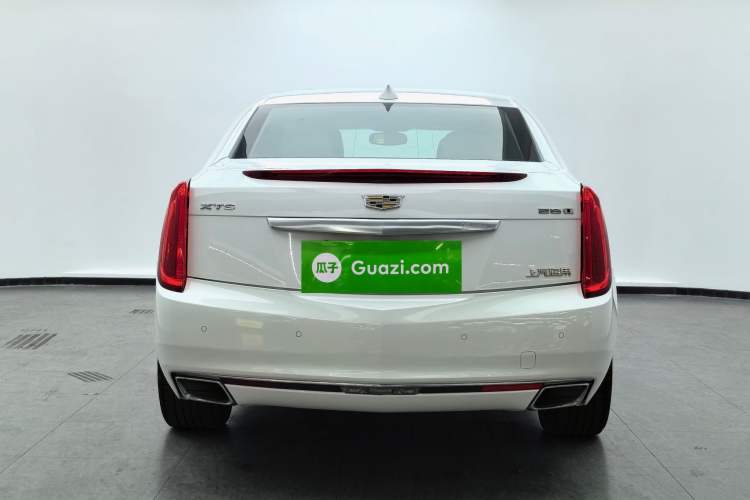 Used Cadillac XTS 2017 28T Tech Edition Exterior 4