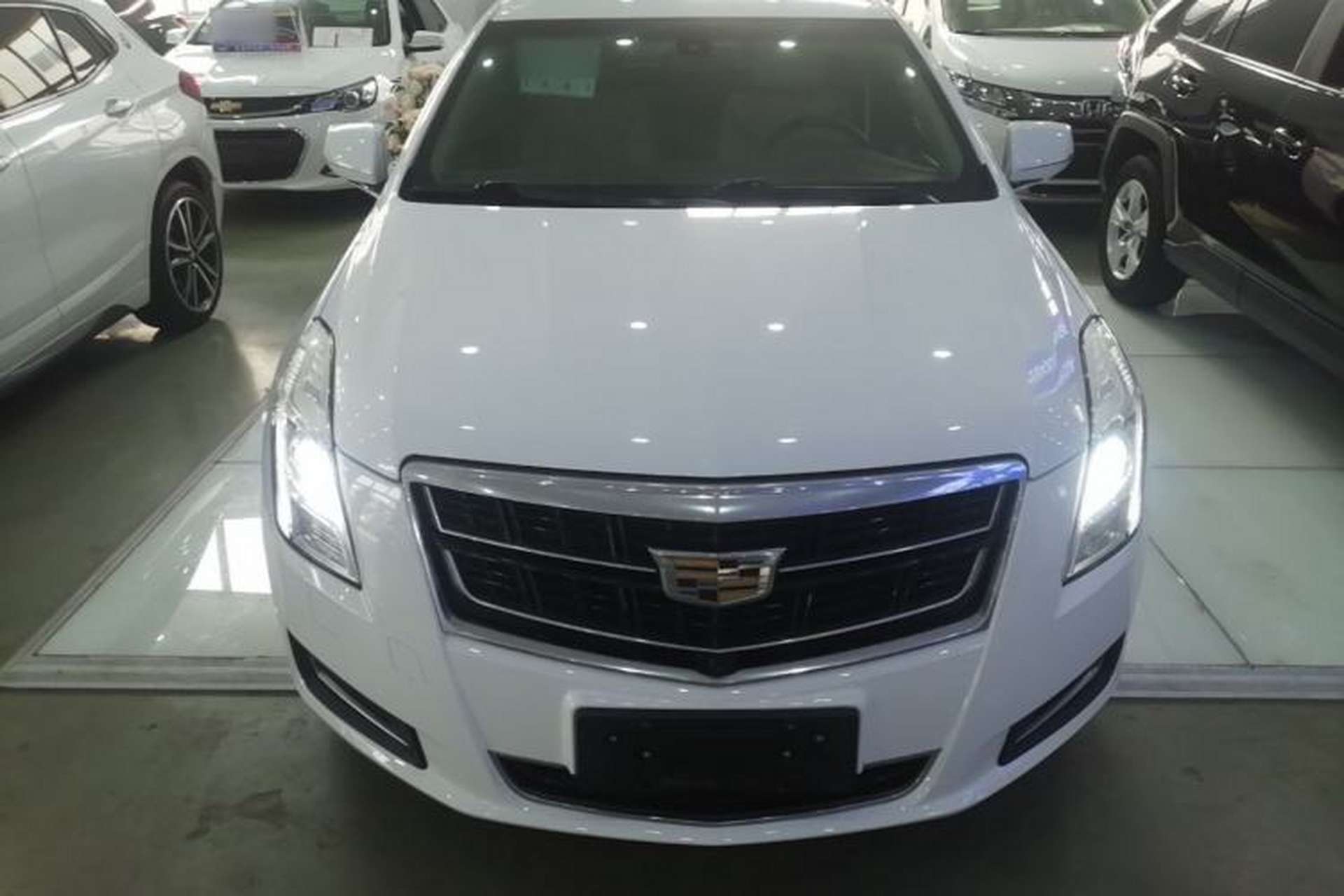 Used Cadillac XTS 2017 28T Tech Edition Front