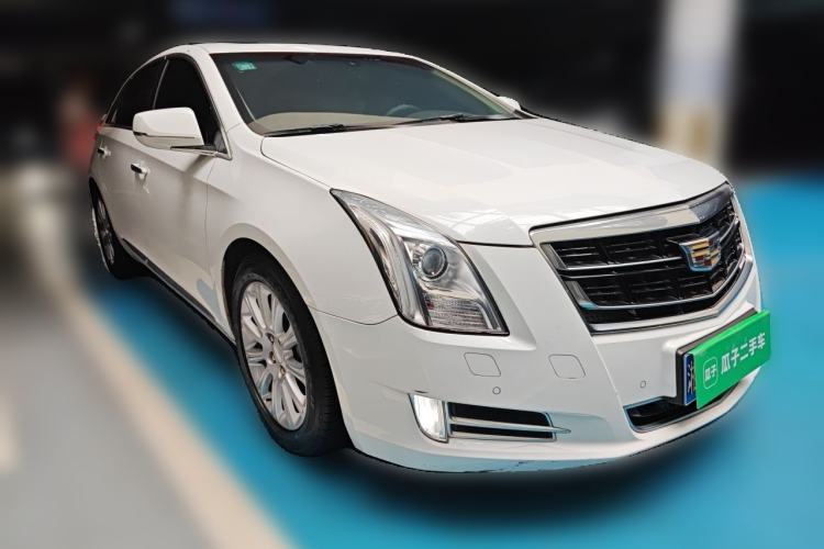 Used Cadillac XTS 2017 28T Elite Model Front Right 45 Deg