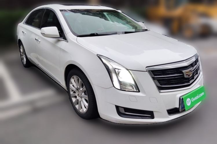 Used Cadillac XTS 2017 28T Tech Edition Front Right 45 Deg