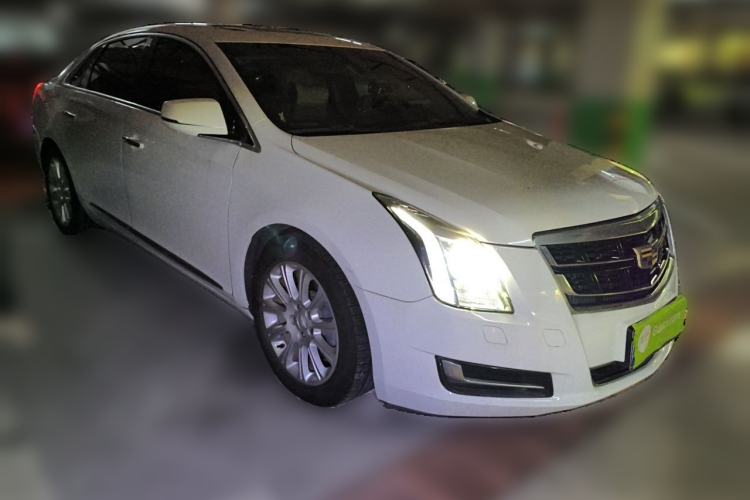 Used Cadillac XTS 2017 28T Tech Edition Front Right 45 Deg
