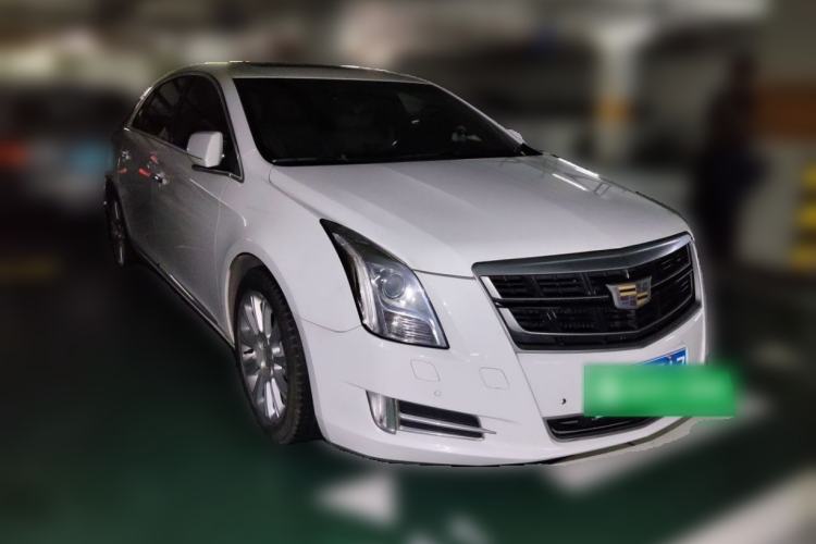 Used Cadillac XTS 2017 28T Tech Edition Front Right 45 Deg