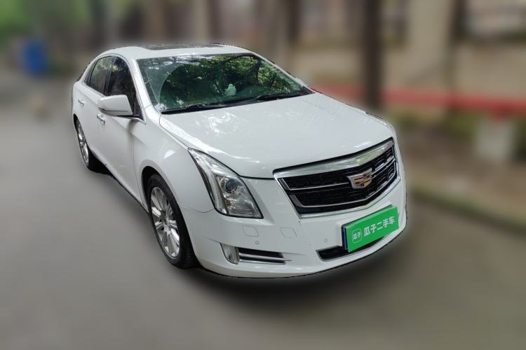 Used Cadillac XTS 2017 28T Elite Model Front Right 45 Deg