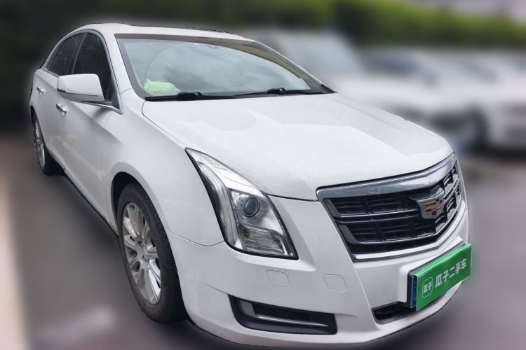 Used Cadillac XTS 2017 28T Tech Edition Front Right 45 Deg
