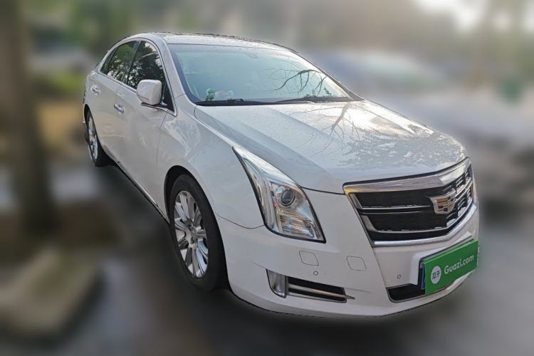 Used Cadillac XTS 2017 28T Elite Model Front Right 45 Deg