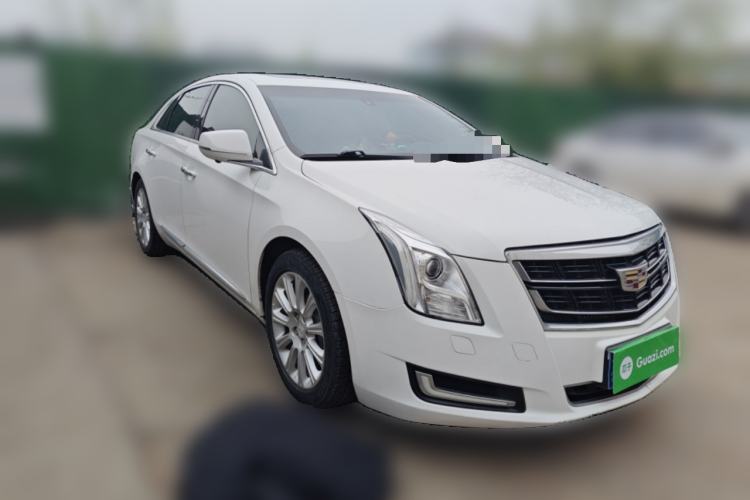 Used Cadillac XTS 2017 28T Tech Edition Front Right 45 Deg