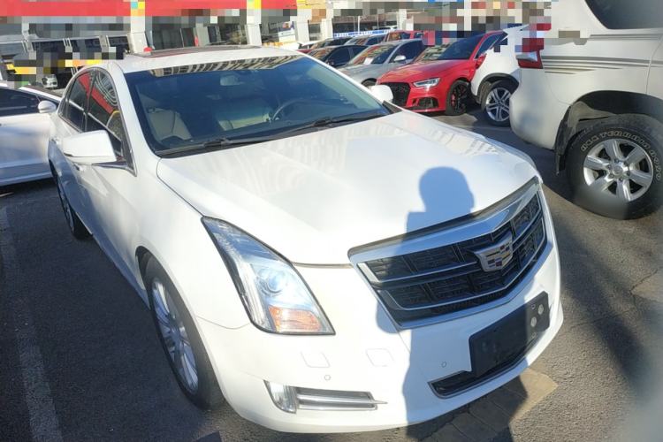 Used Cadillac XTS 2017 28T Elite Model Front Right 45 Deg