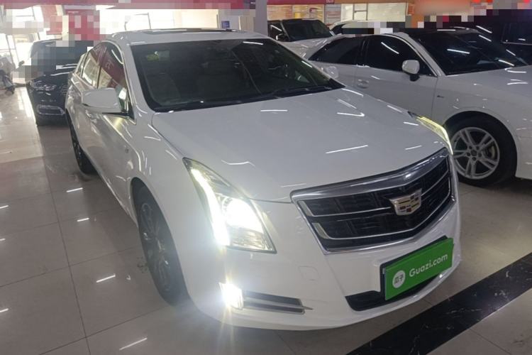 Used Cadillac XTS 2017 28T Tech Edition Front Right 45 Deg