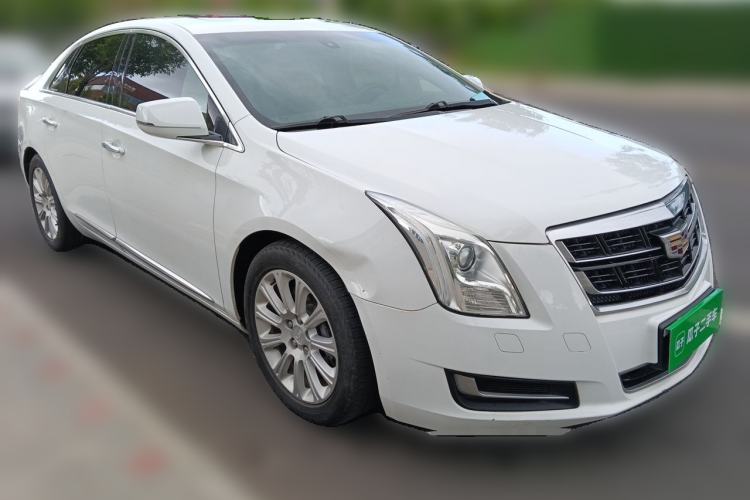 Used Cadillac XTS 2017 28T Tech Edition Front Right 45 Deg