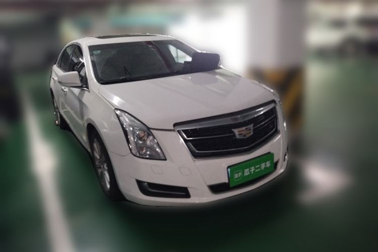 Used Cadillac XTS 2017 28T Tech Edition Front Right 45 Deg