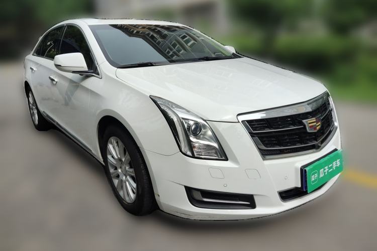 Used Cadillac XTS 2017 28T Tech Edition Front Right 45 Deg