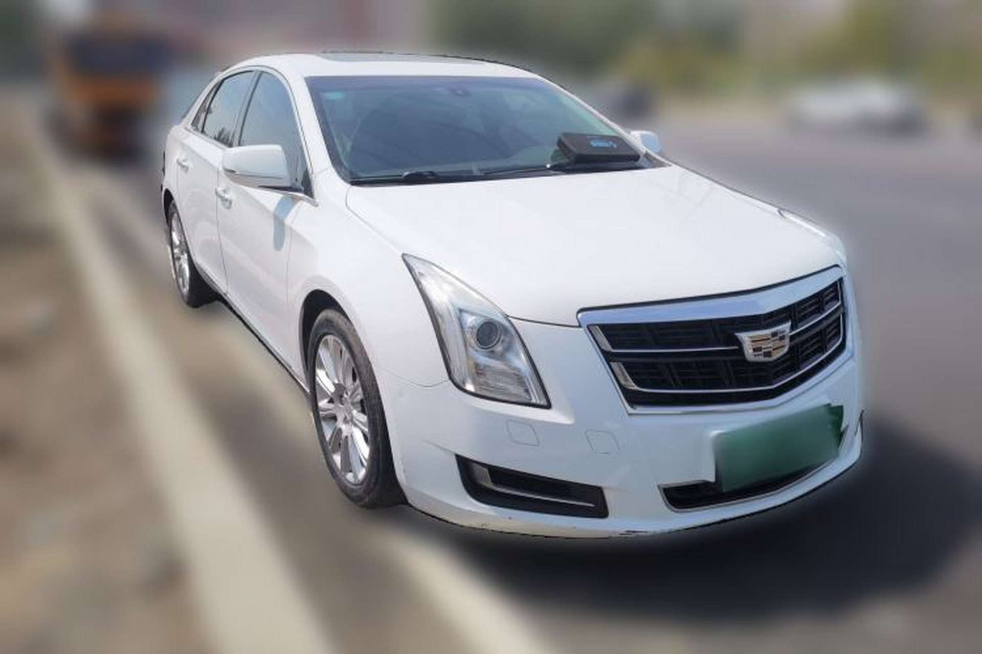 Used Cadillac XTS 2017 28T Tech Edition Front Right 45 Deg