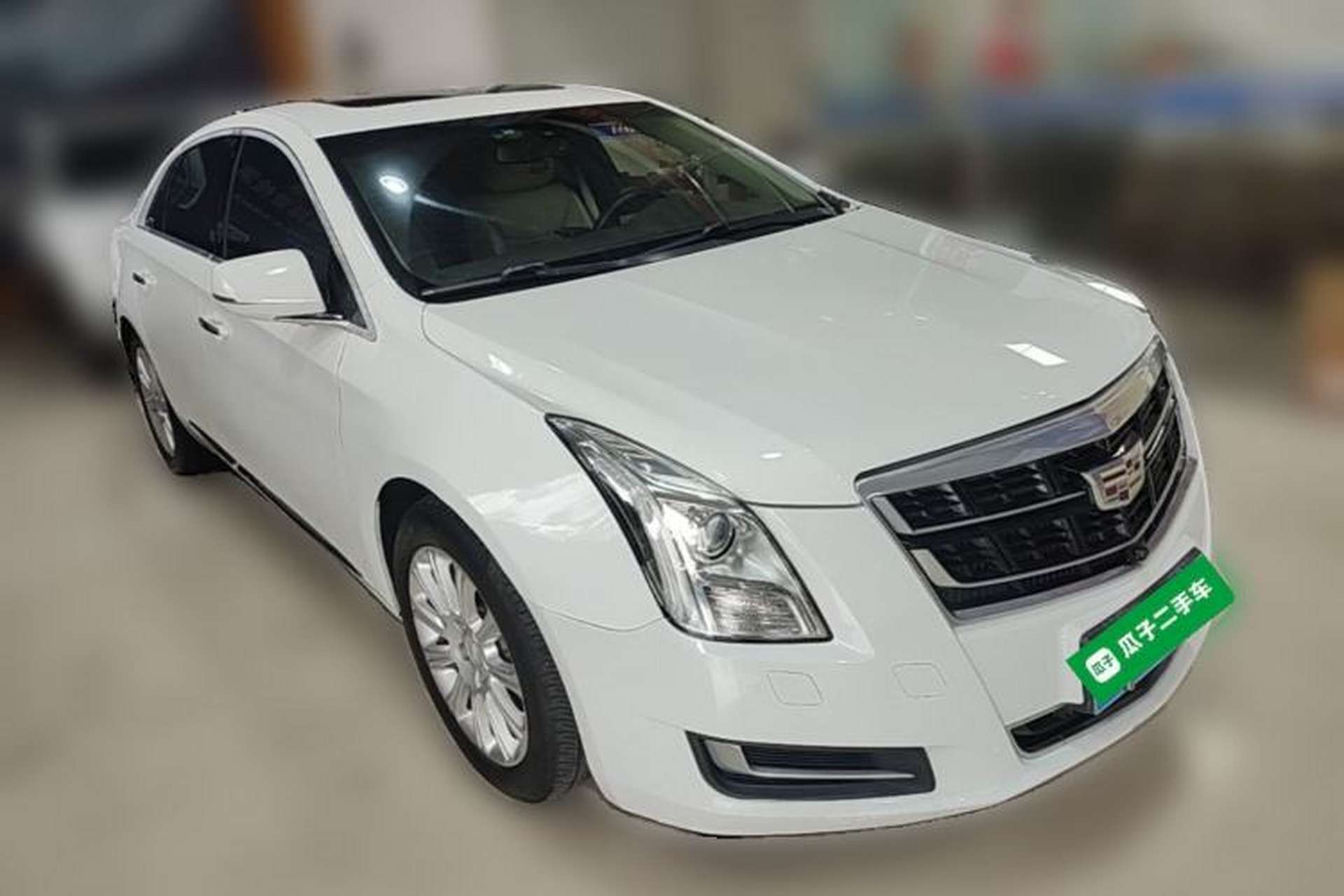 Used Cadillac XTS 2017 28T Tech Edition Front Right 45 Deg