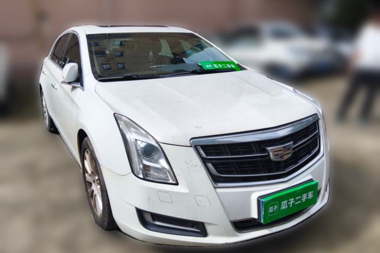 Used Cadillac XTS 2017 28T Tech Edition Front Right 45 Deg