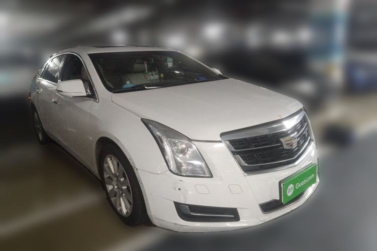 Used Cadillac XTS 2017 28T Tech Edition Front Right 45 Deg
