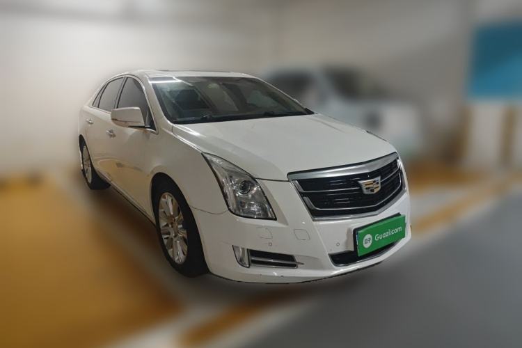 Used Cadillac XTS 2017 28T Elite Model Front Right 45 Deg