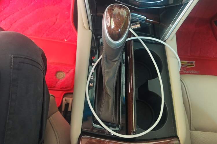 Used Cadillac XTS 2017 28T Elite Model Gear Lever