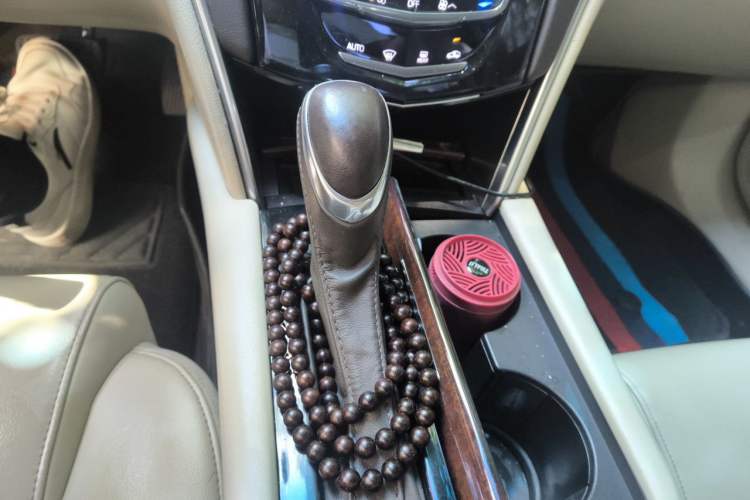 Used Cadillac XTS 2017 28T Elite Model Gear Lever
