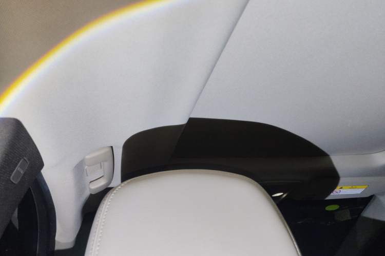 Used Cadillac XTS 2017 28T Tech Edition Headliner