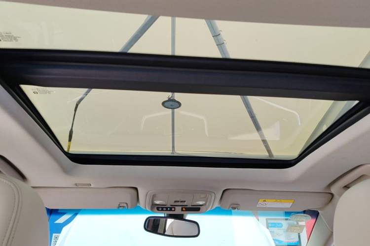 Used Cadillac XTS 2017 28T Elite Model Headliner