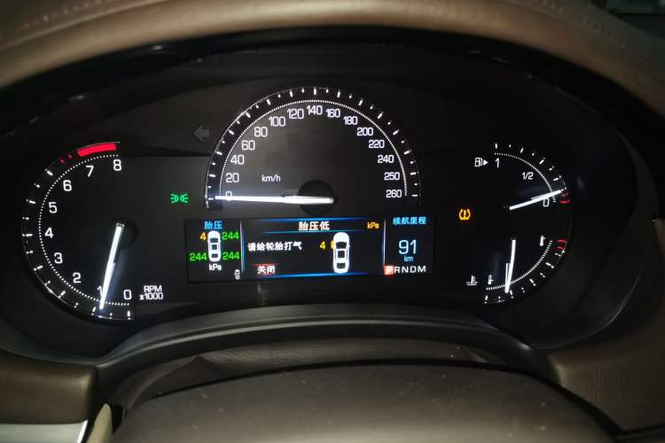 Used Cadillac XTS 2017 28T Tech Edition Instrument Cluster