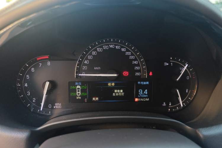 Used Cadillac XTS 2017 28T Tech Edition Instrument Cluster