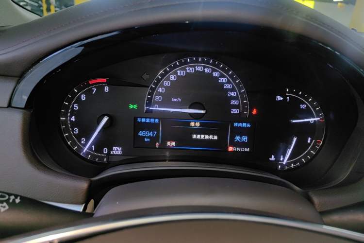 Used Cadillac XTS 2017 28T Tech Edition Instrument Cluster