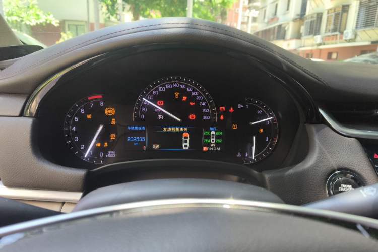 Used Cadillac XTS 2017 28T Elite Model Instrument Cluster