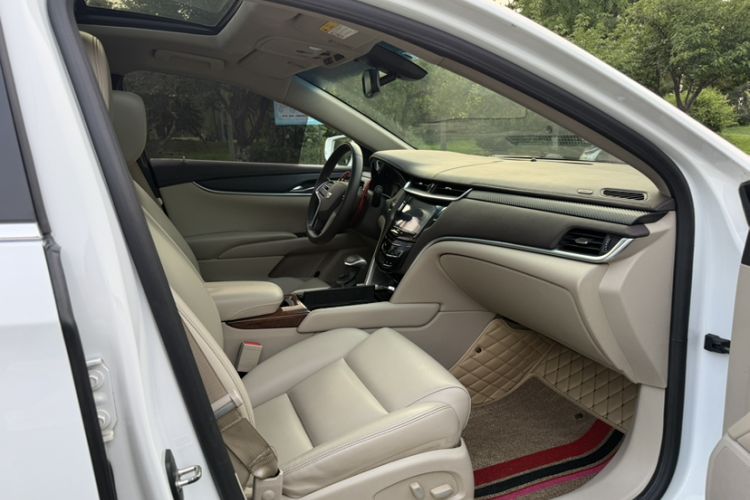 Used Cadillac XTS 2017 28T Tech Edition Interior 6