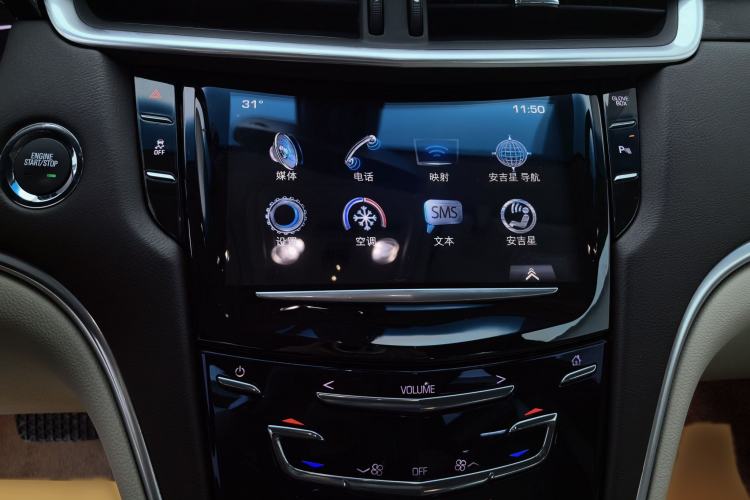 Used Cadillac XTS 2017 28T Tech Edition Interior 8