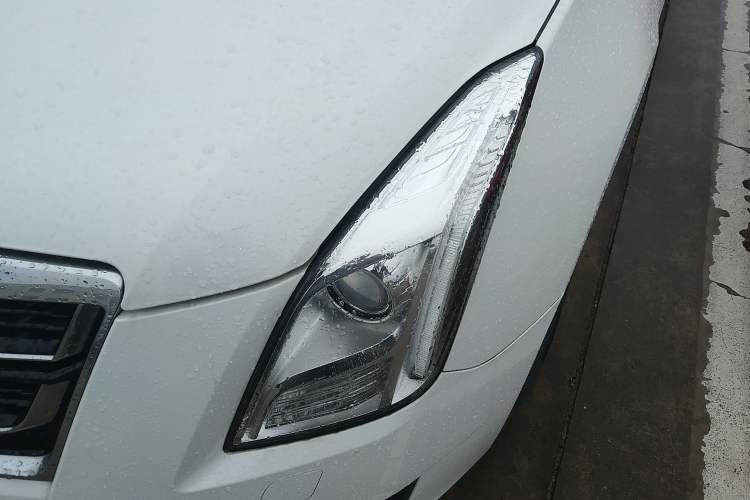 Used Cadillac XTS 2017 28T Tech Edition Left Front Headlight